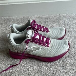 Brooks Women's Running Shoes - Gray and Purple